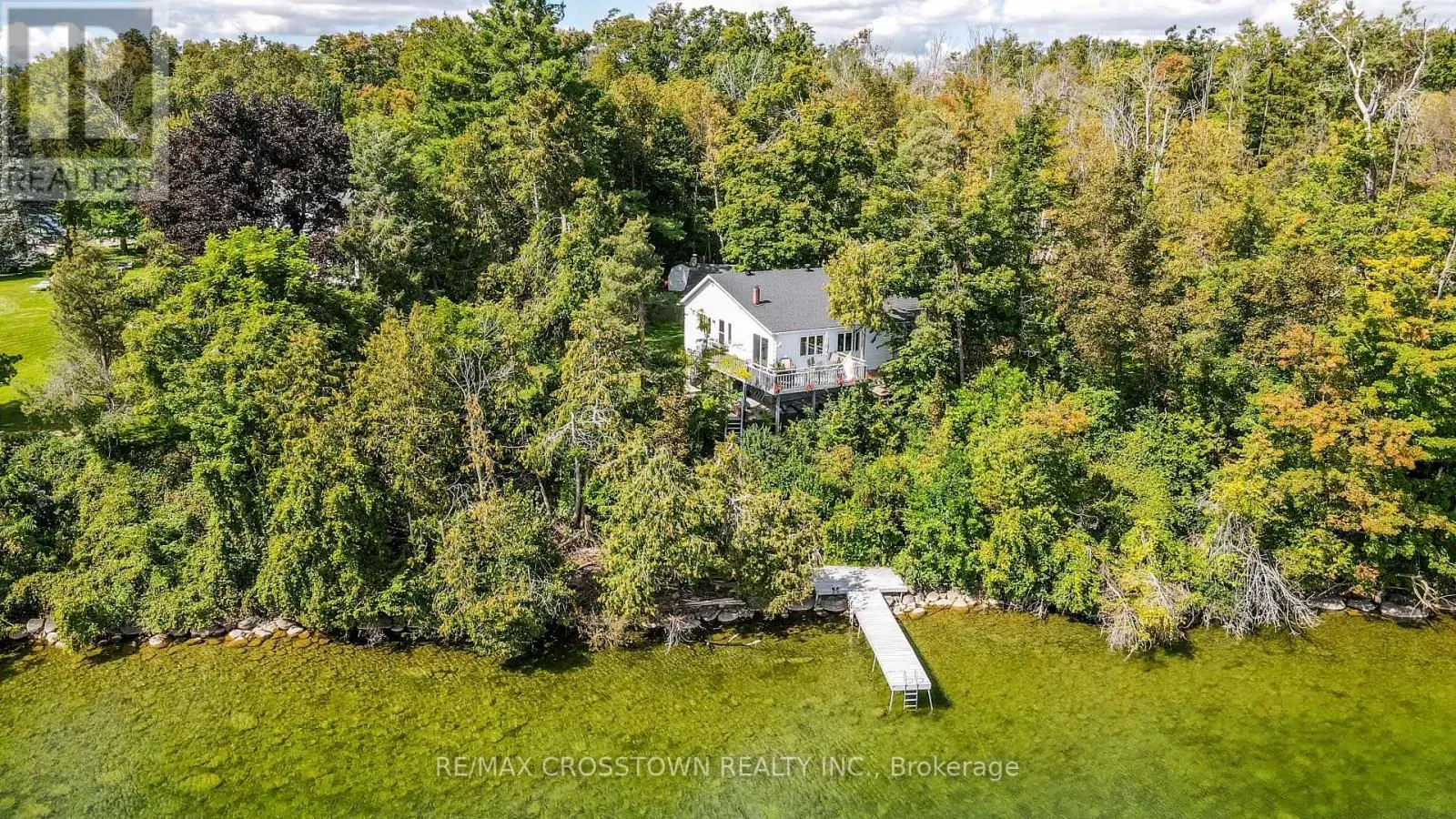 2 PEMBERTON LANE