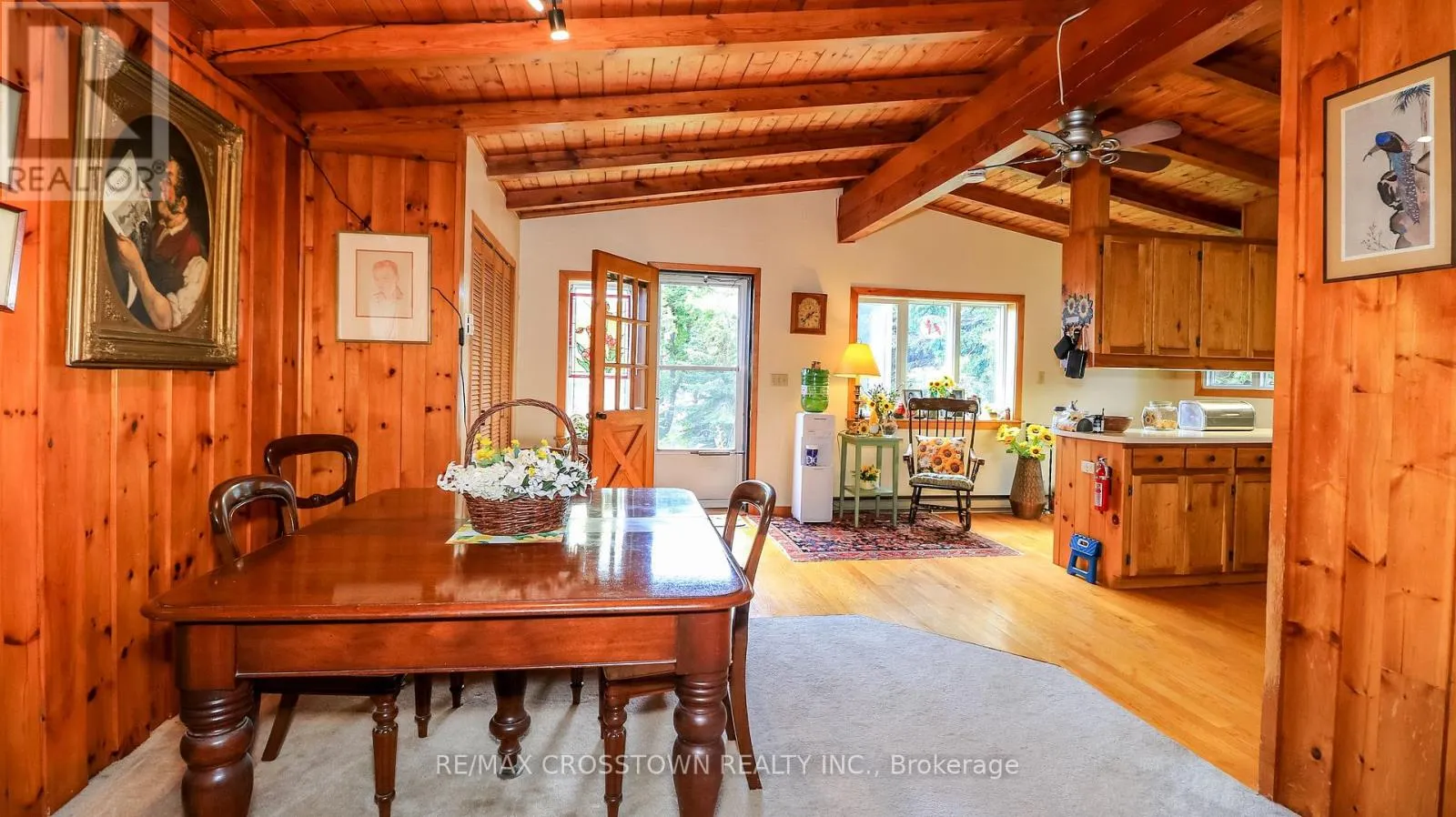 2 PEMBERTON LANE