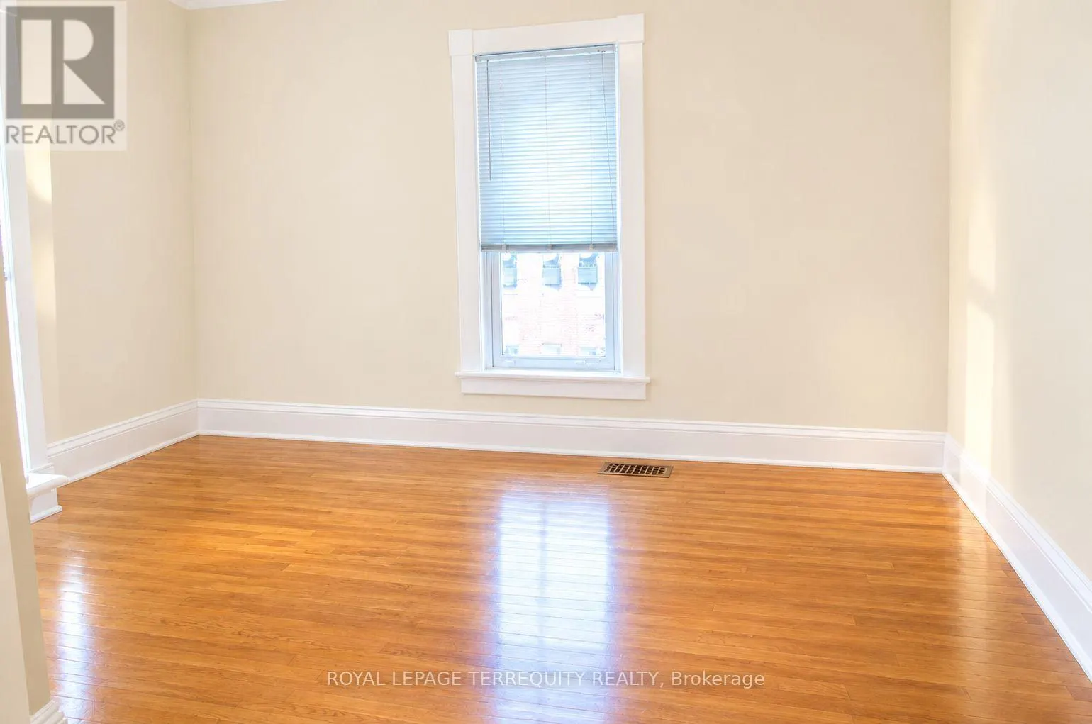 486 HANNAH STREET
