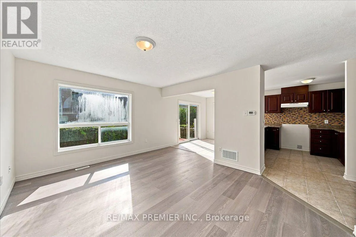 125 - 800 WEST RIDGE BOULEVARD