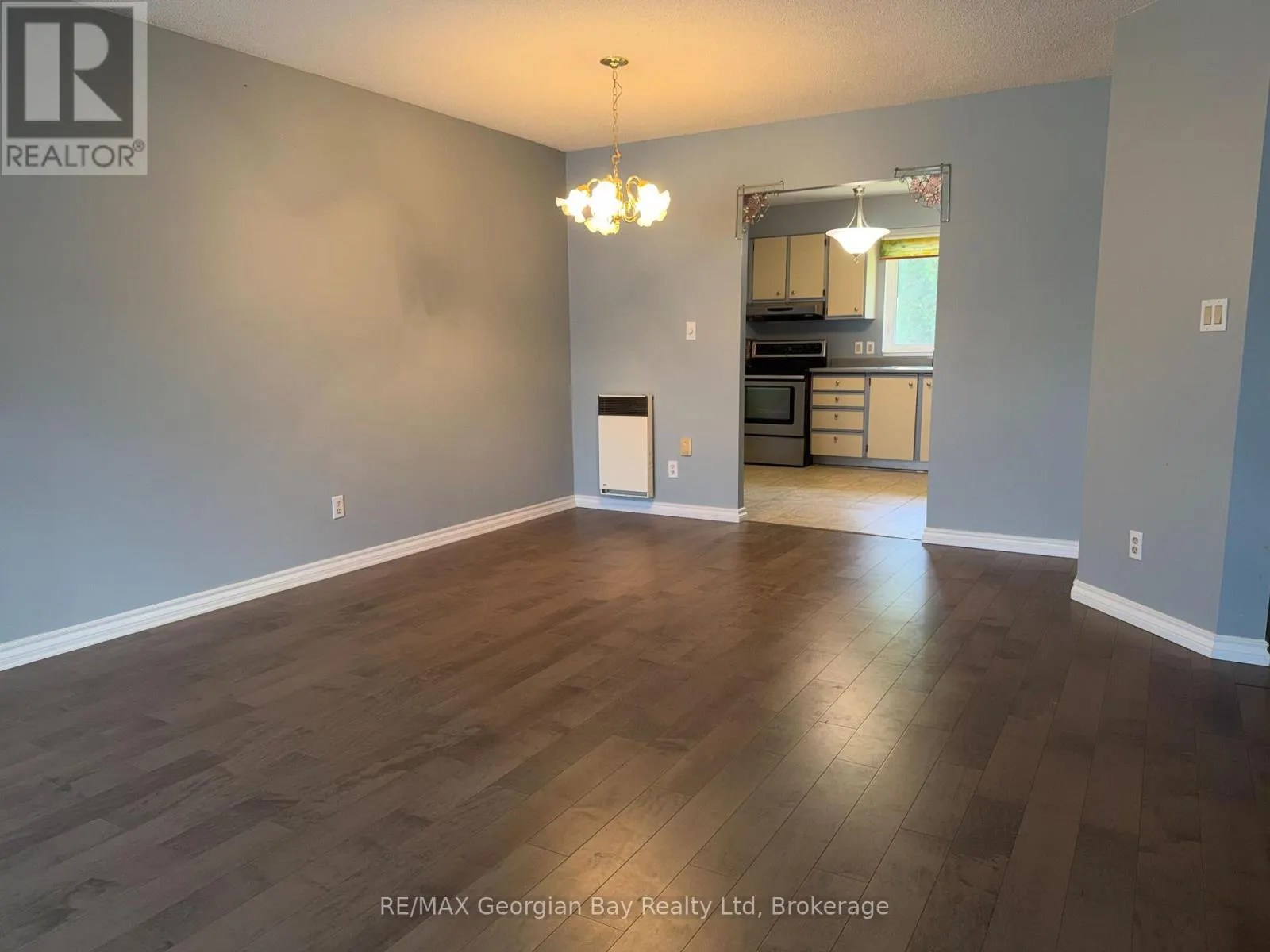 56 - 696 KING STREET #56
