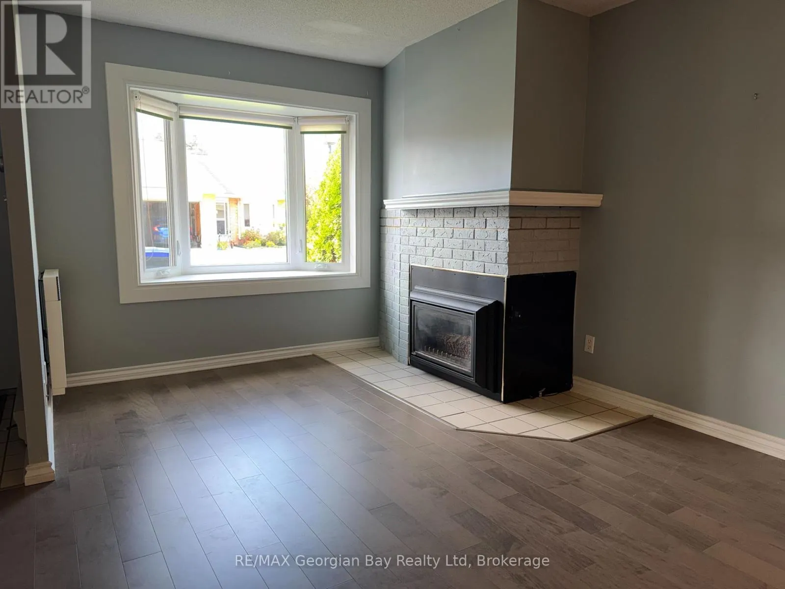 56 - 696 KING STREET #56