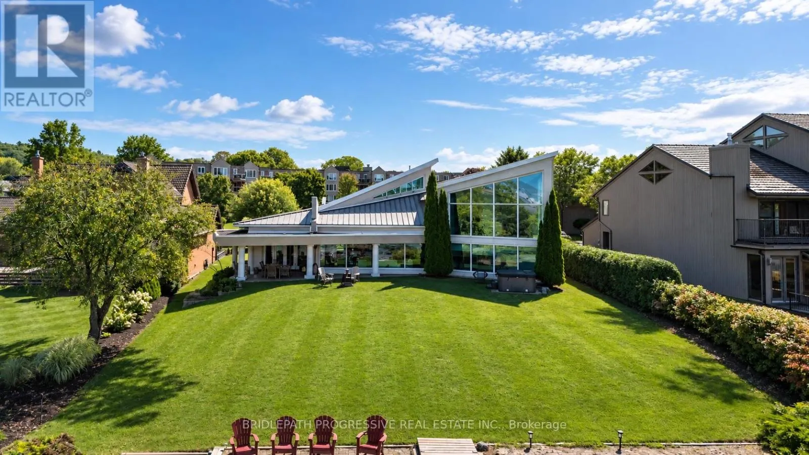 10 BECK BOULEVARD