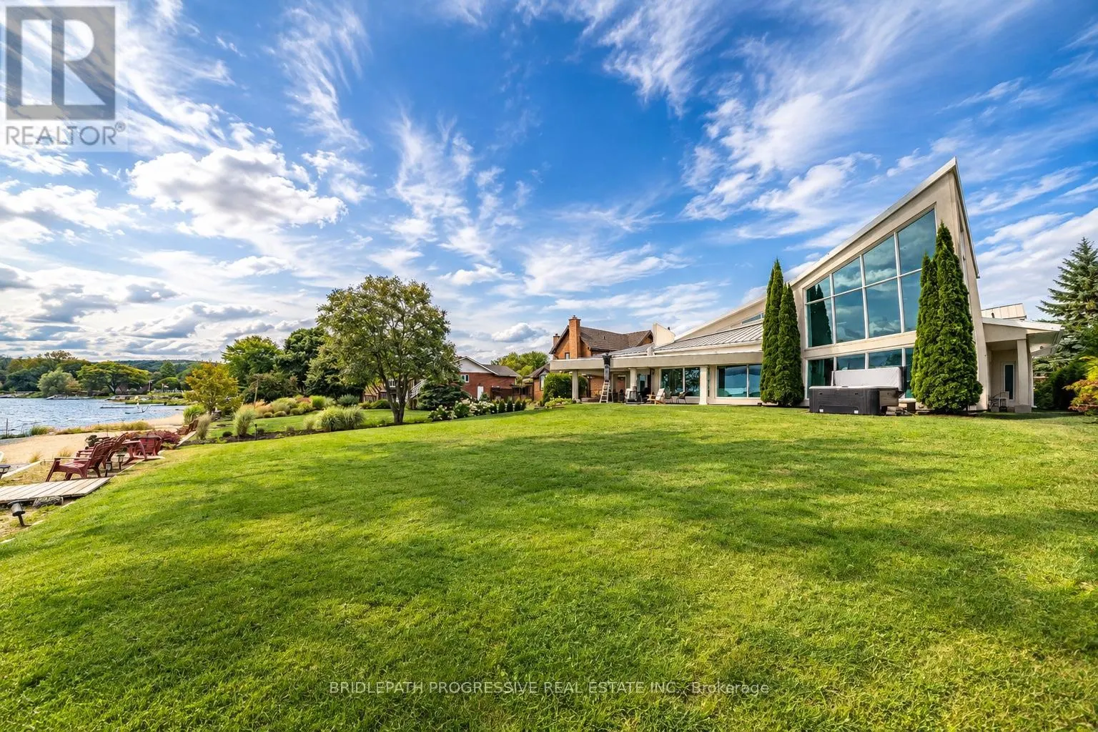 10 BECK BOULEVARD