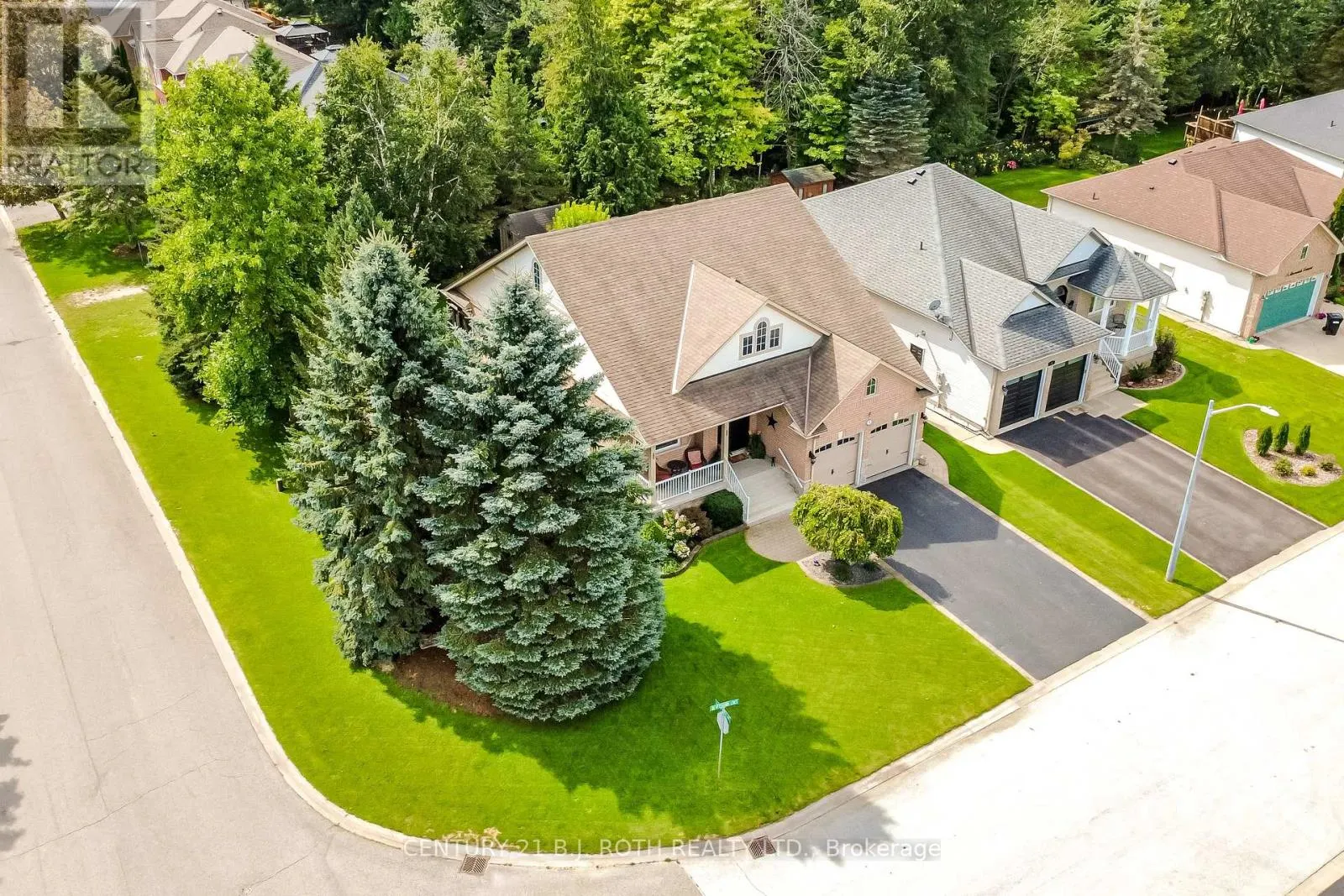 1 SILVERSANDS CRESCENT