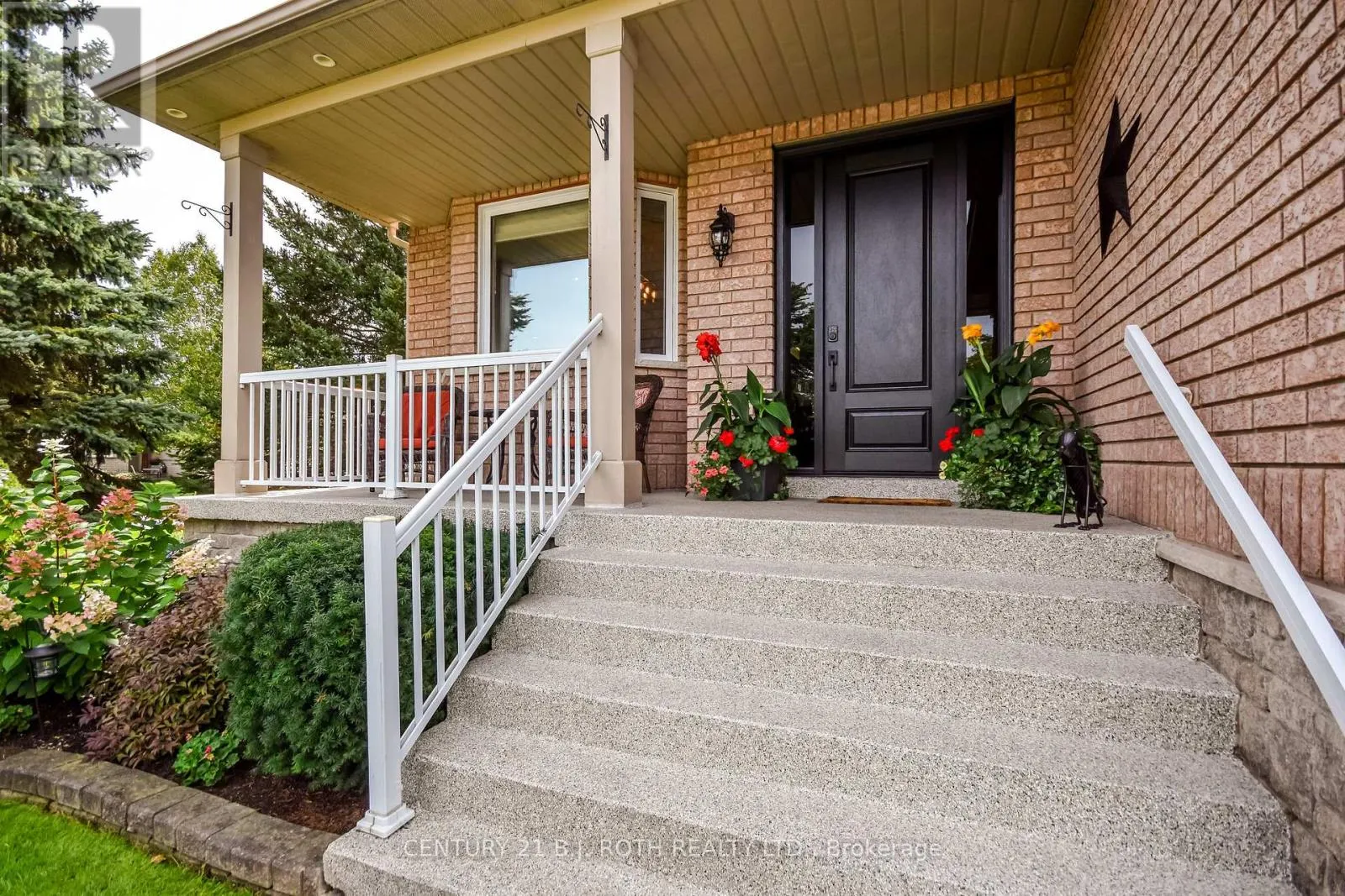 1 SILVERSANDS CRESCENT
