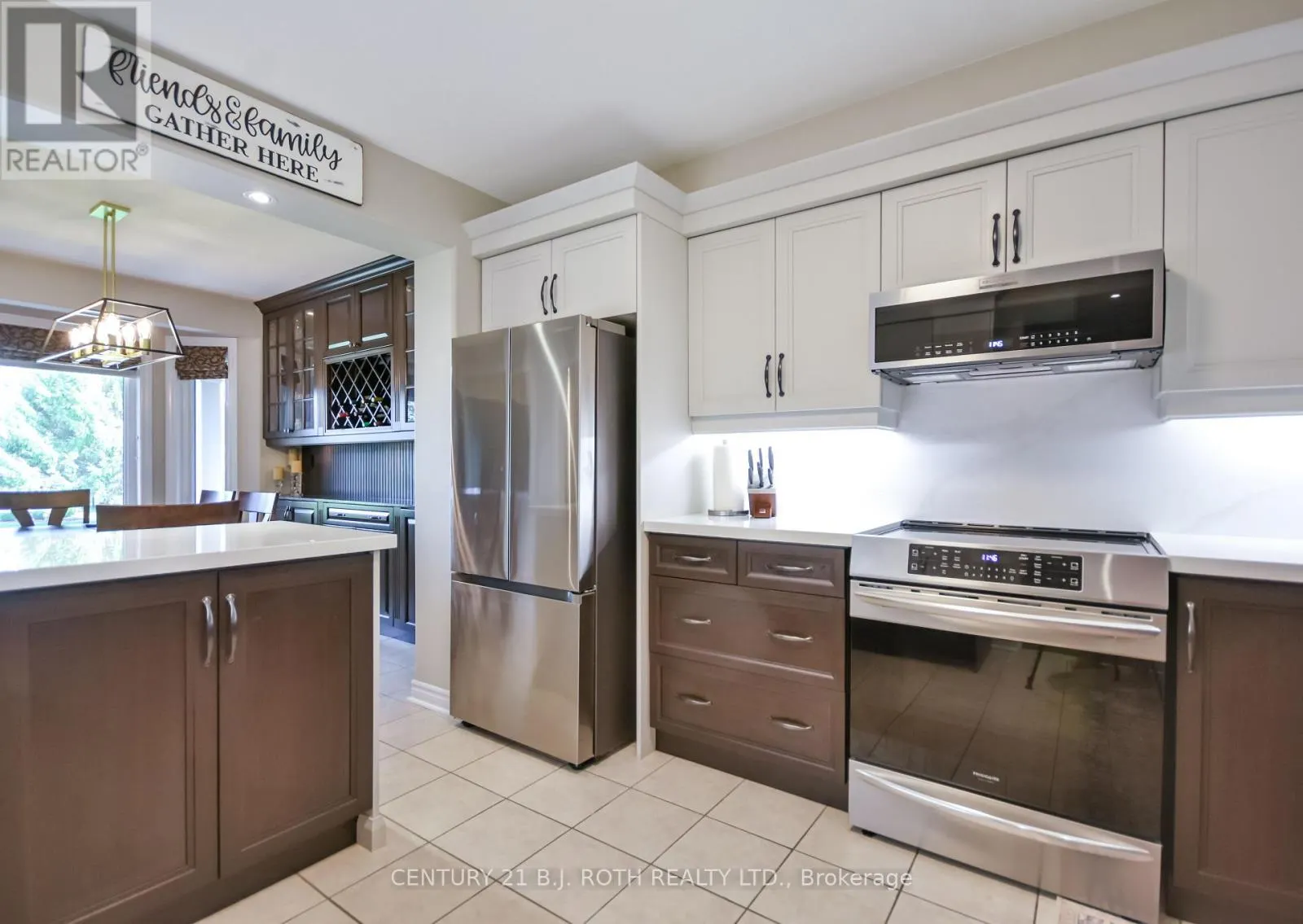 1 SILVERSANDS CRESCENT