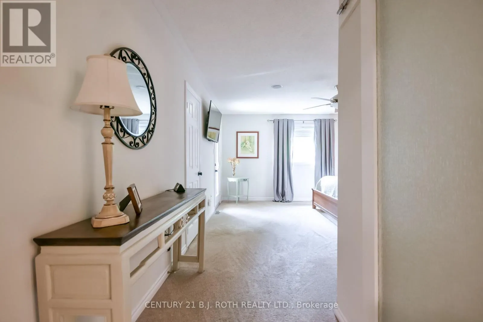 1 SILVERSANDS CRESCENT