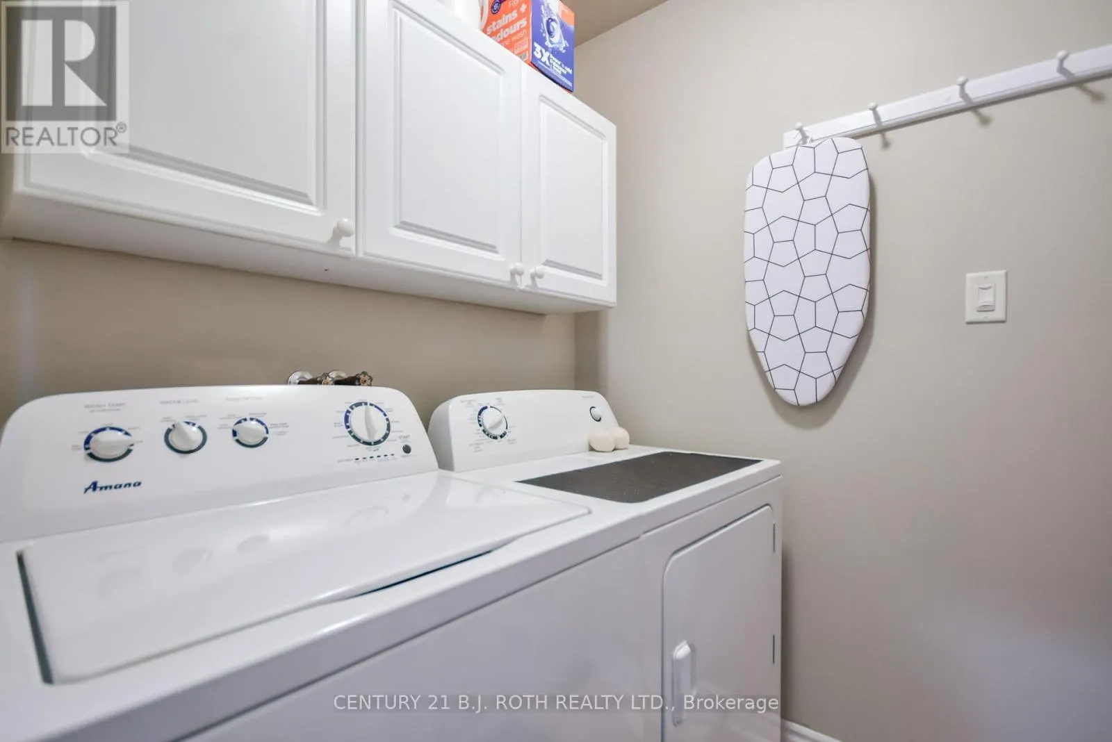 1 SILVERSANDS CRESCENT