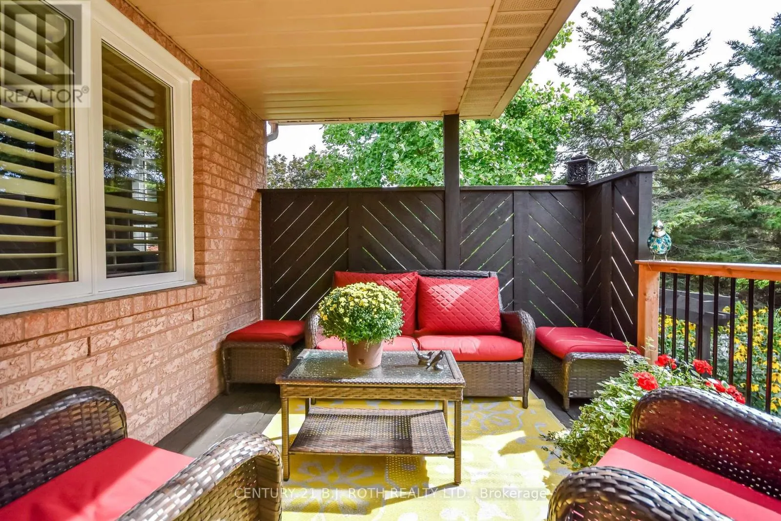 1 SILVERSANDS CRESCENT