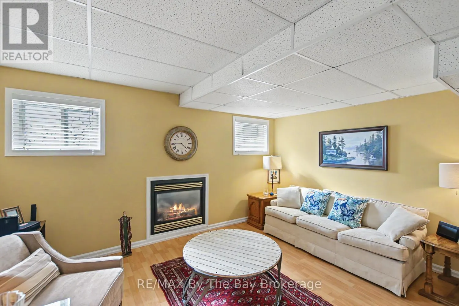 17 MARLWOOD AVENUE