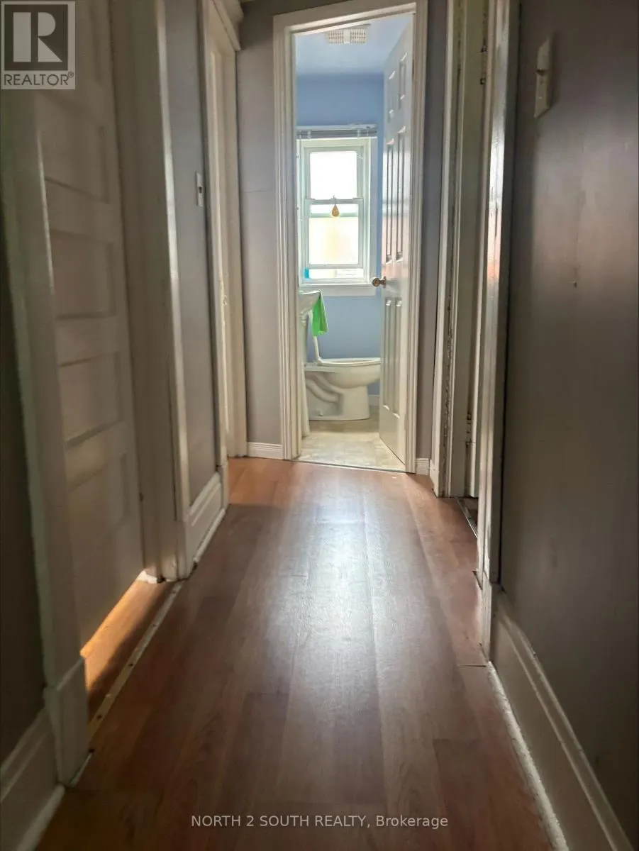 242 BARNETT AVENUE