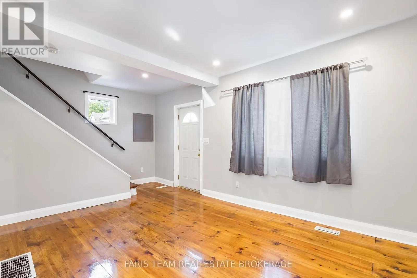 277 GLOUCESTER STREET