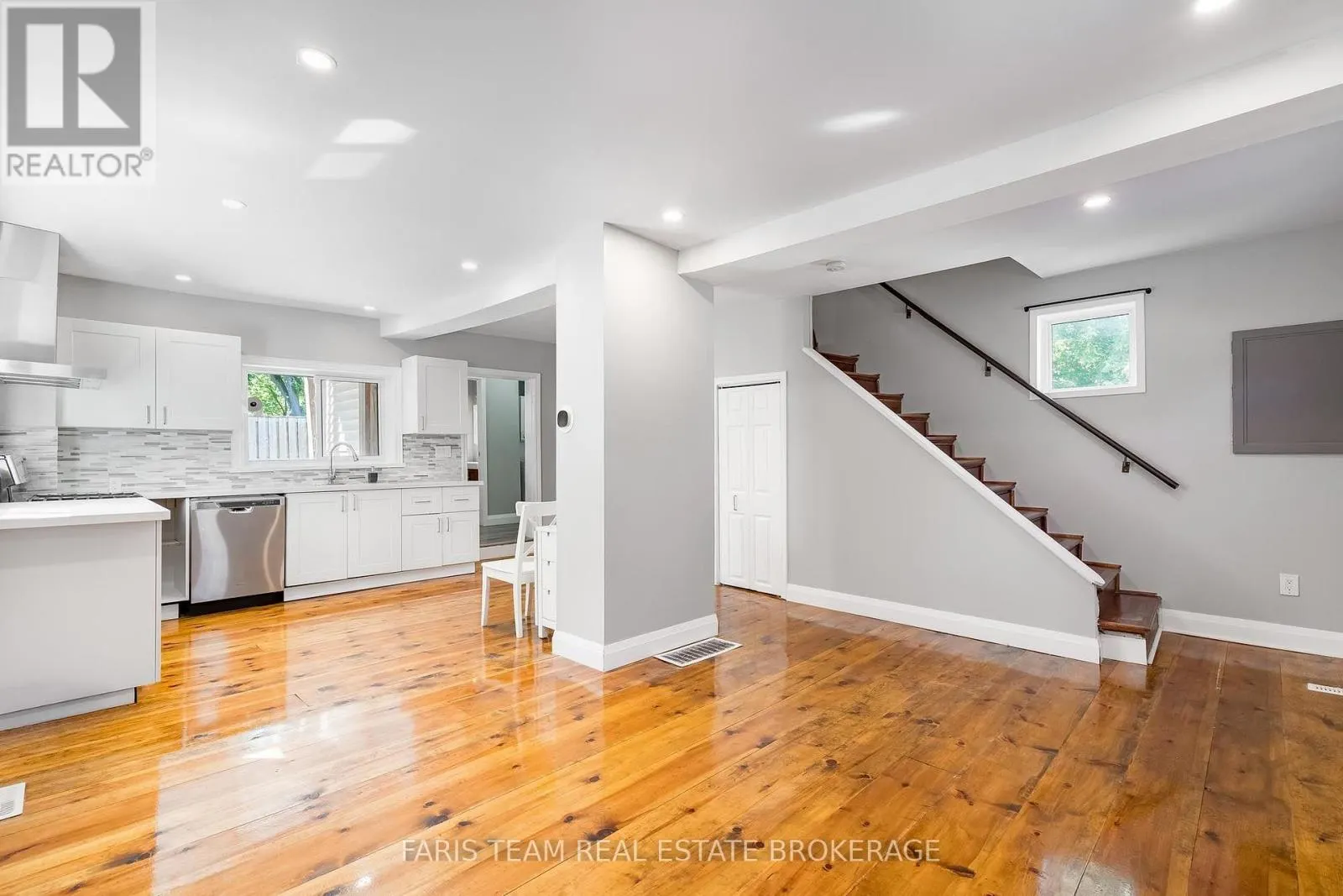277 GLOUCESTER STREET