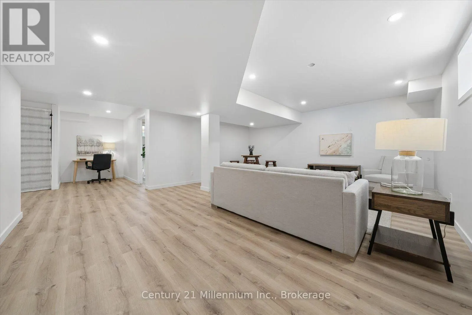 1 SPENCER STREET