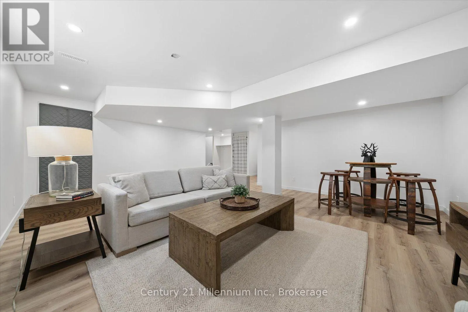 1 SPENCER STREET
