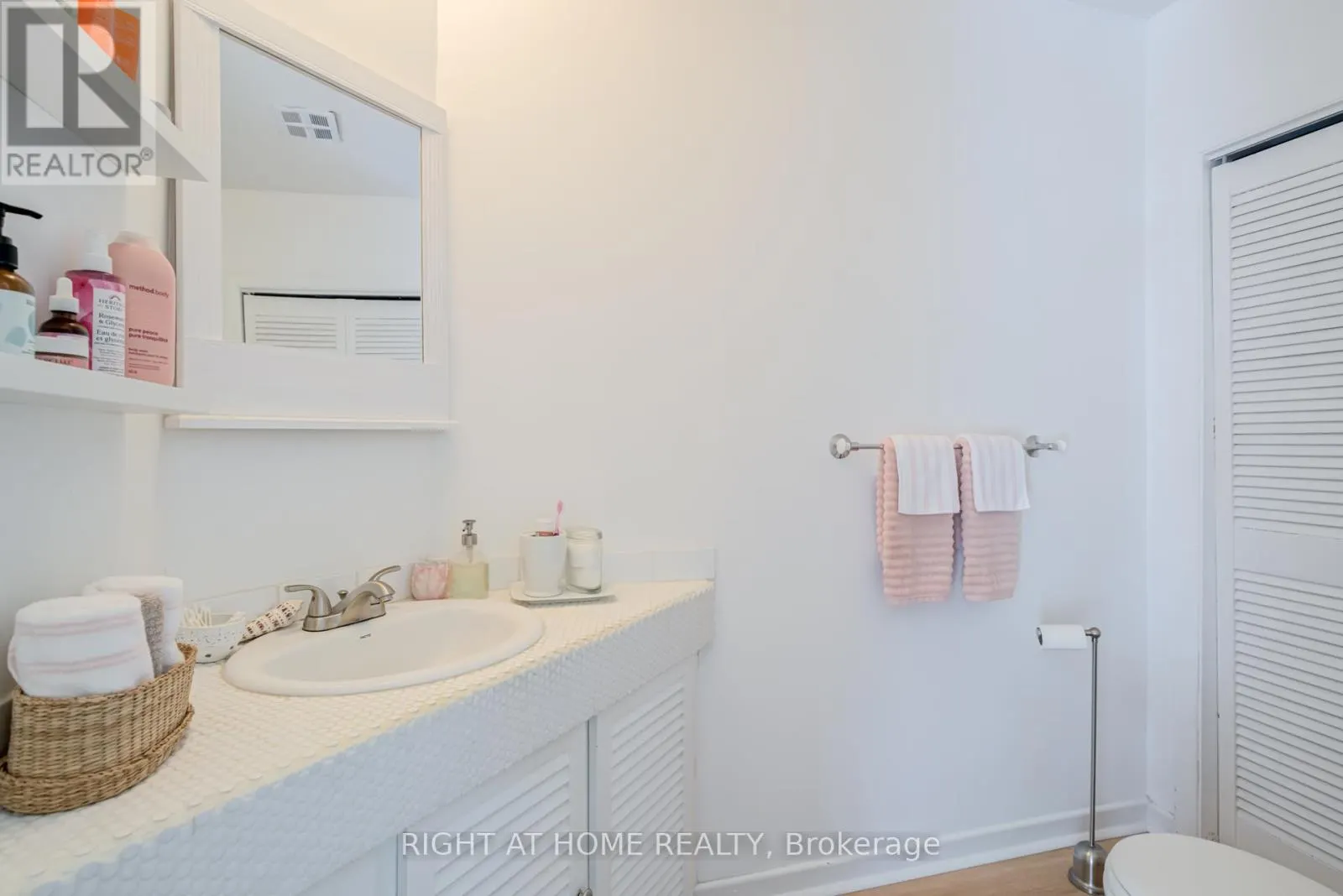 15 WATTIE ROAD