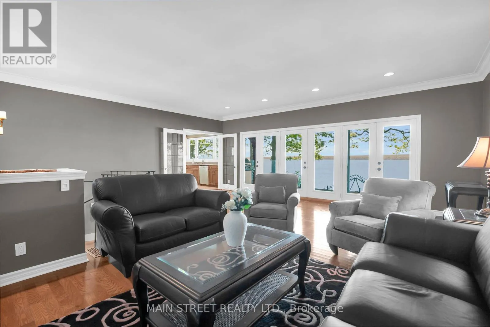 13 GEORGINA DRIVE S