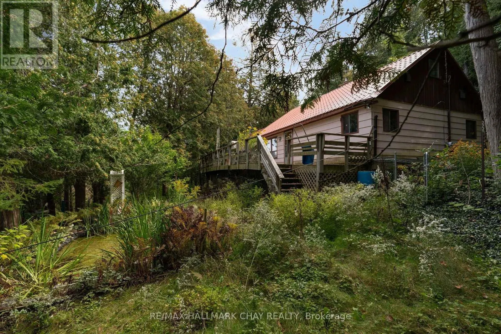 8051 COUNTY ROAD 9