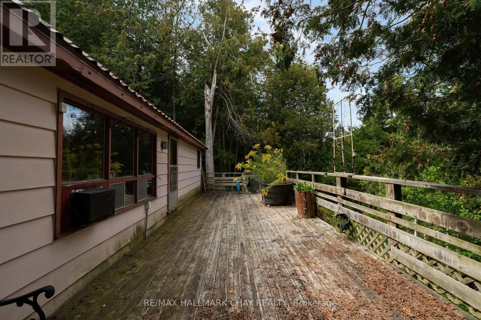 8051 COUNTY ROAD 9