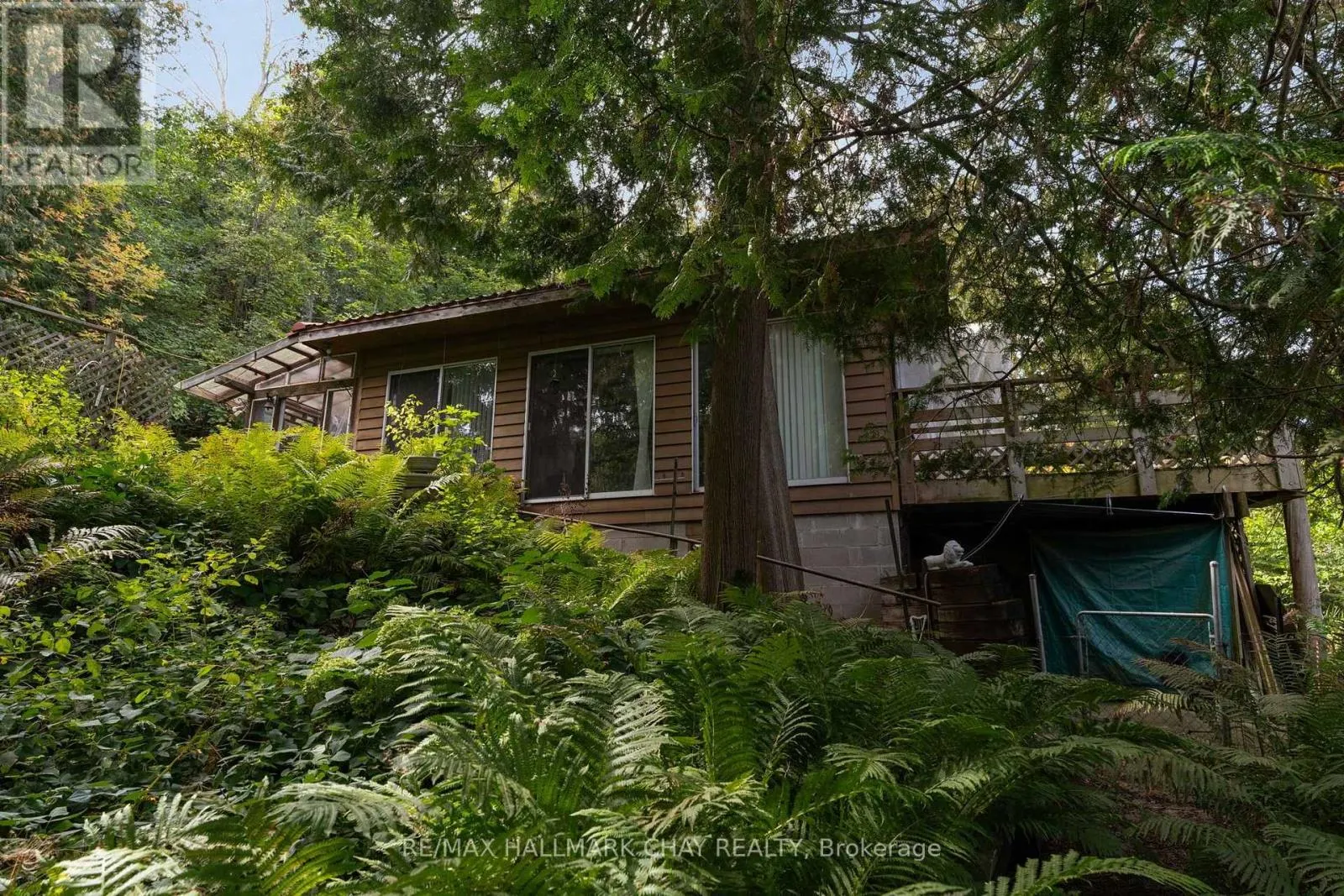 8051 COUNTY ROAD 9