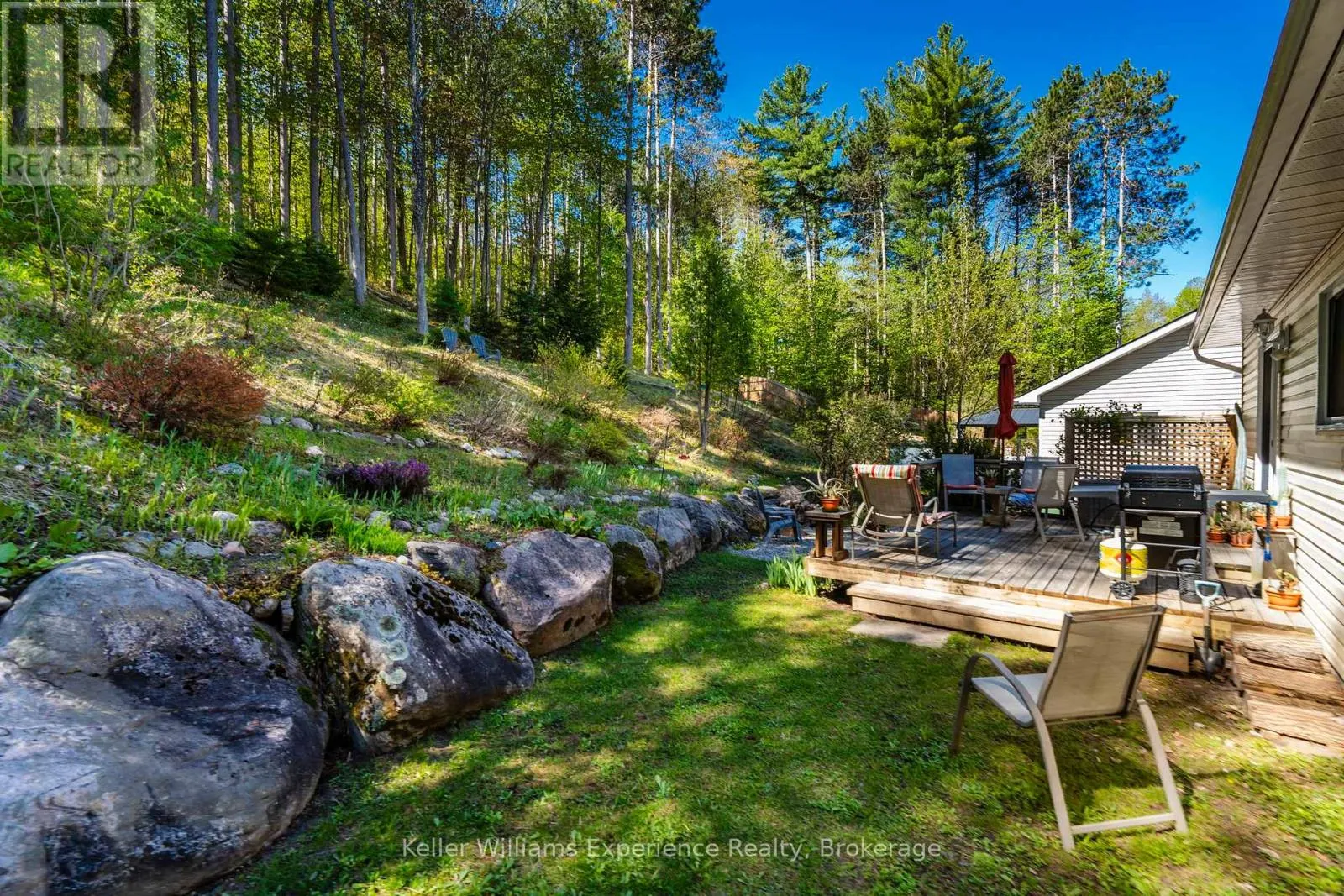 53 THERRIEN COURT