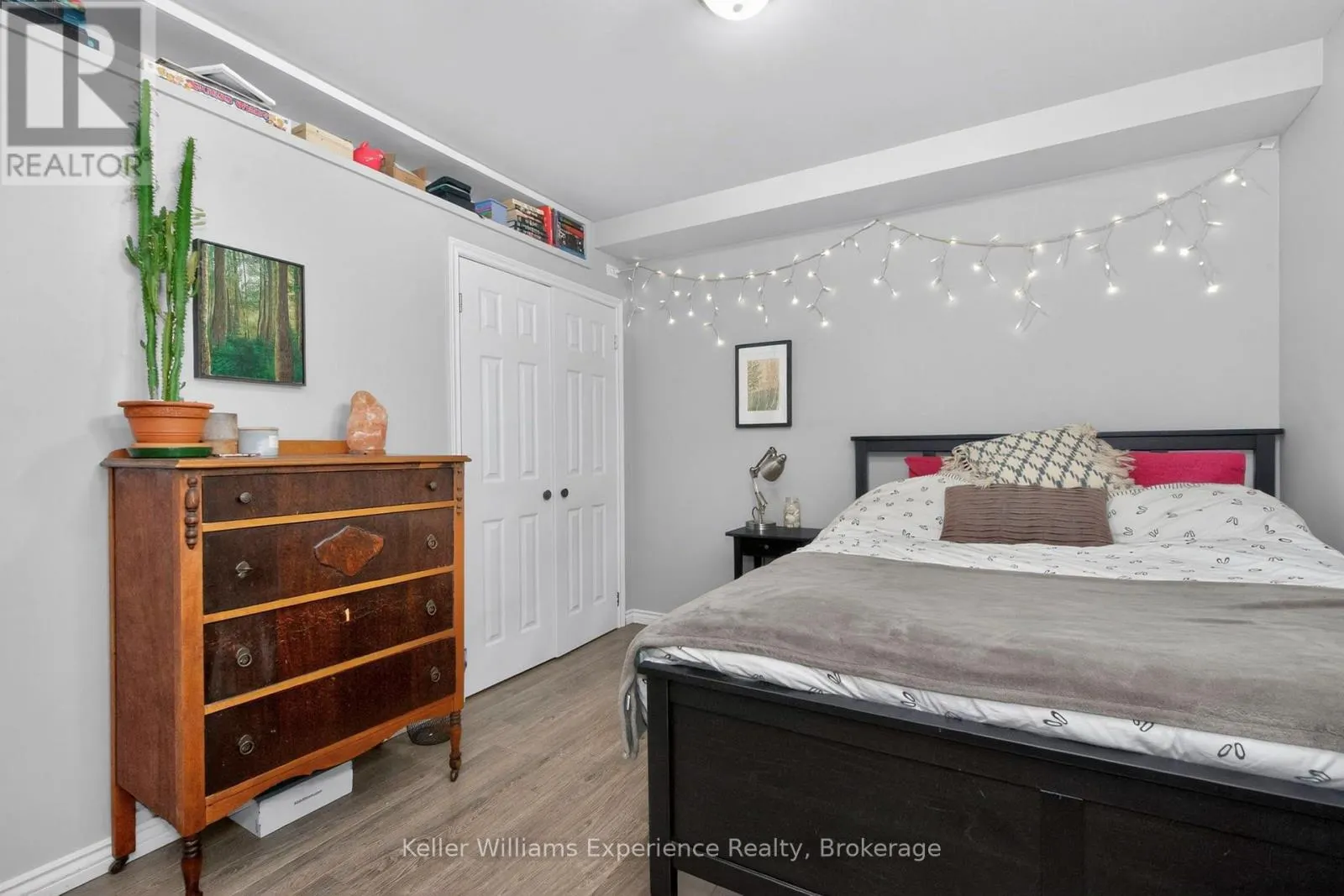 53 THERRIEN COURT