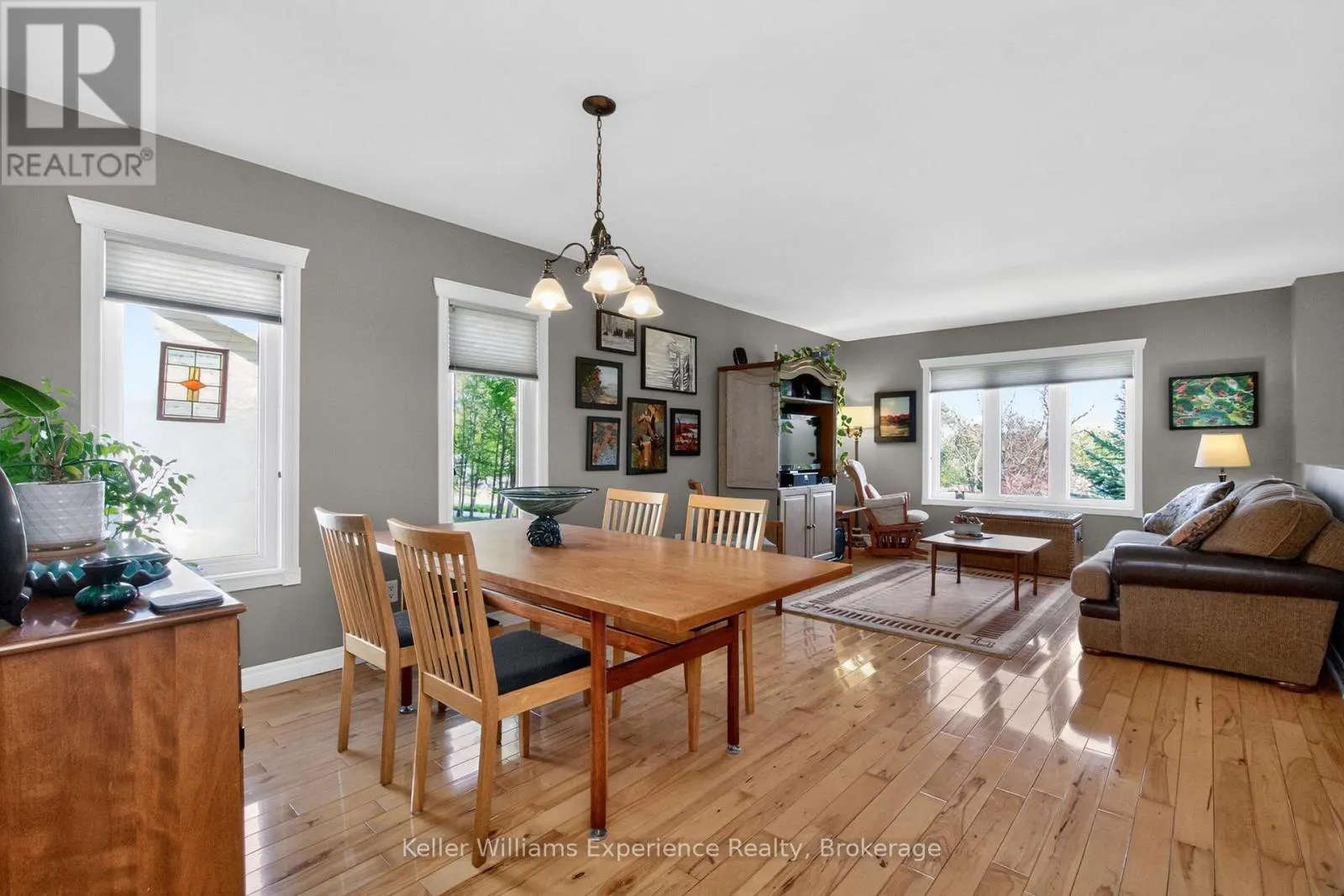53 THERRIEN COURT