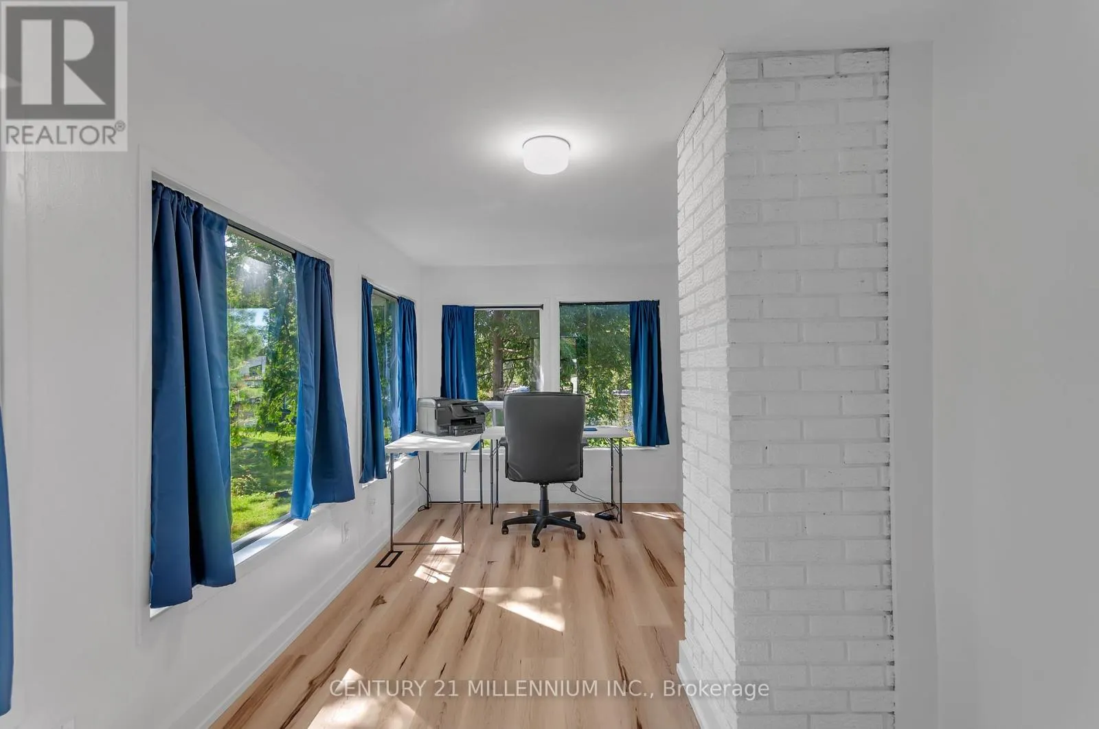 68 EDGEWATER ROAD