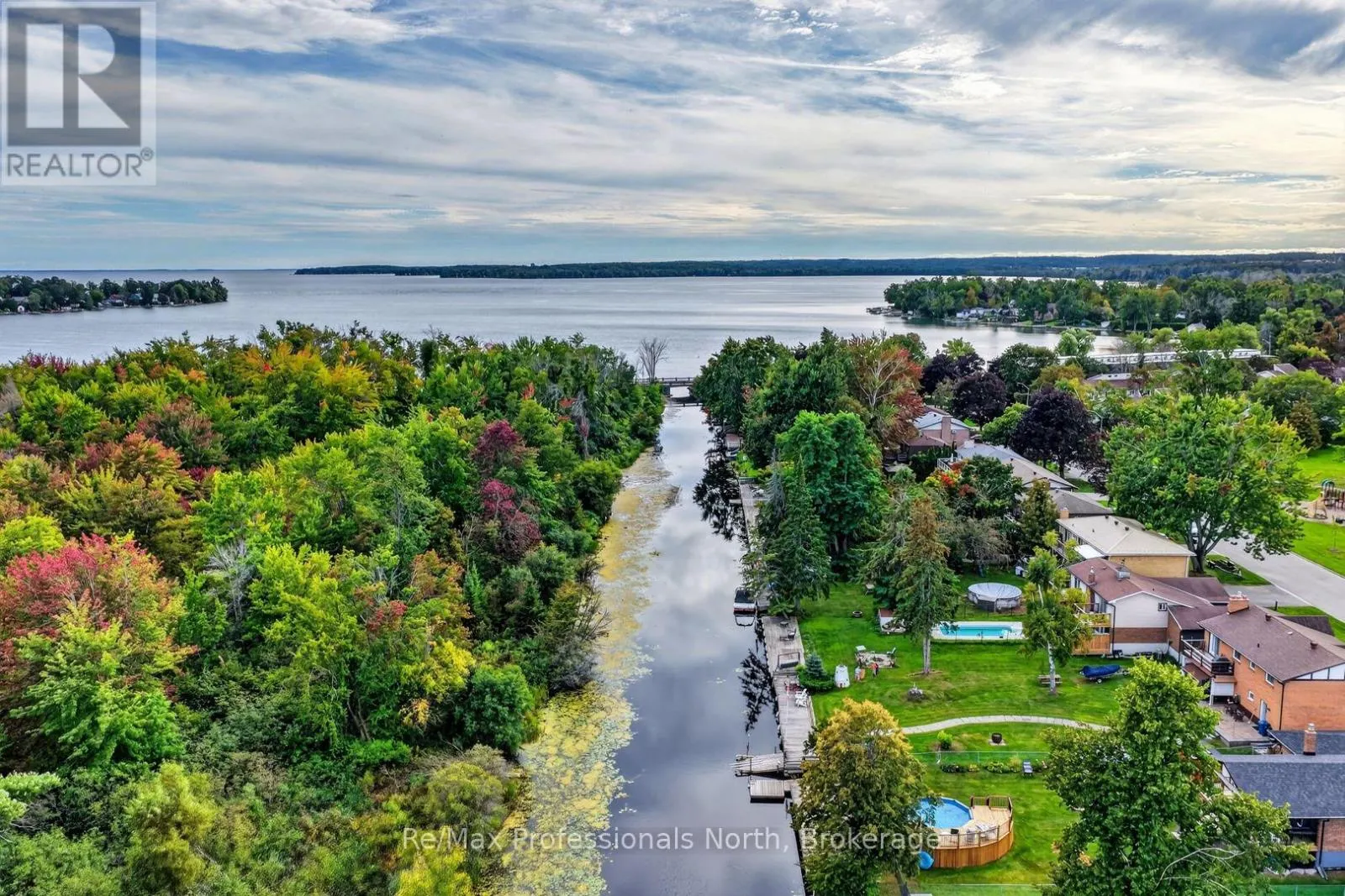 25 LANKIN BOULEVARD