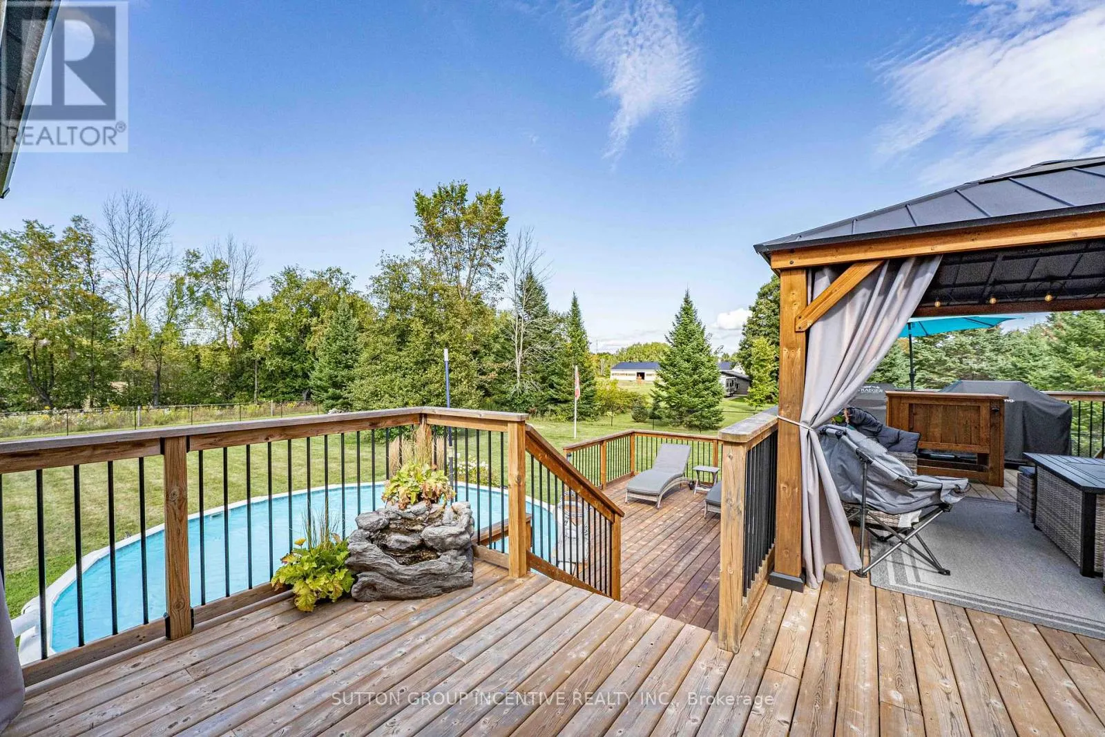 5274 5 SUNNIDALE CONCESSION ROAD