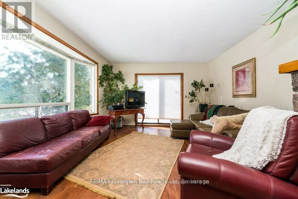 9513 COUNTY RD 93 ROAD NE