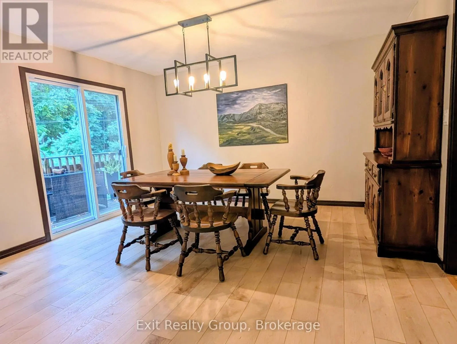 456 PARKVIEW COURT