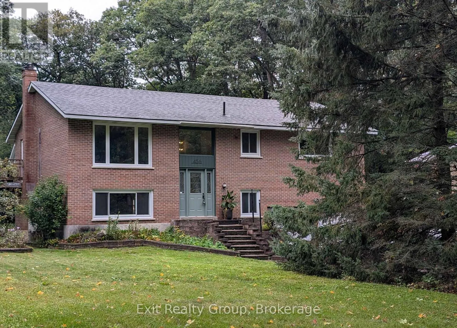 456 PARKVIEW COURT