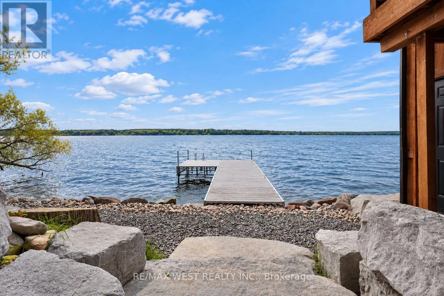 740 BROADVIEW AVENUE