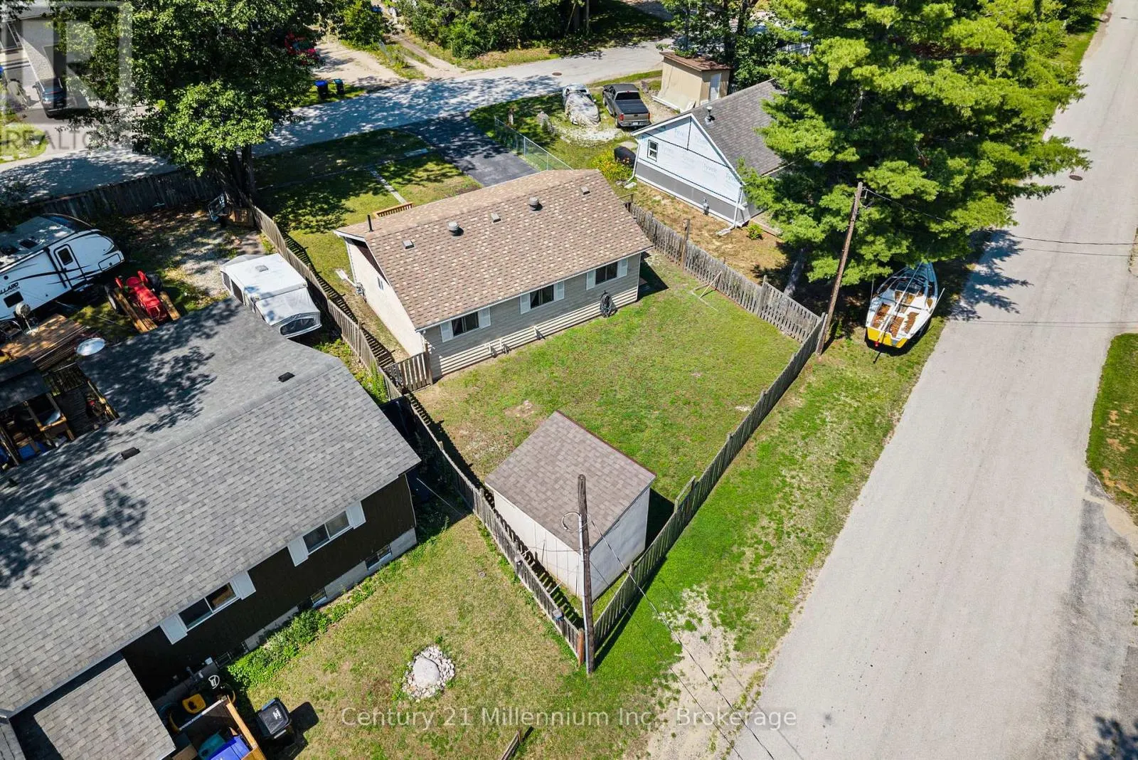 25 GLENDALE AVENUE
