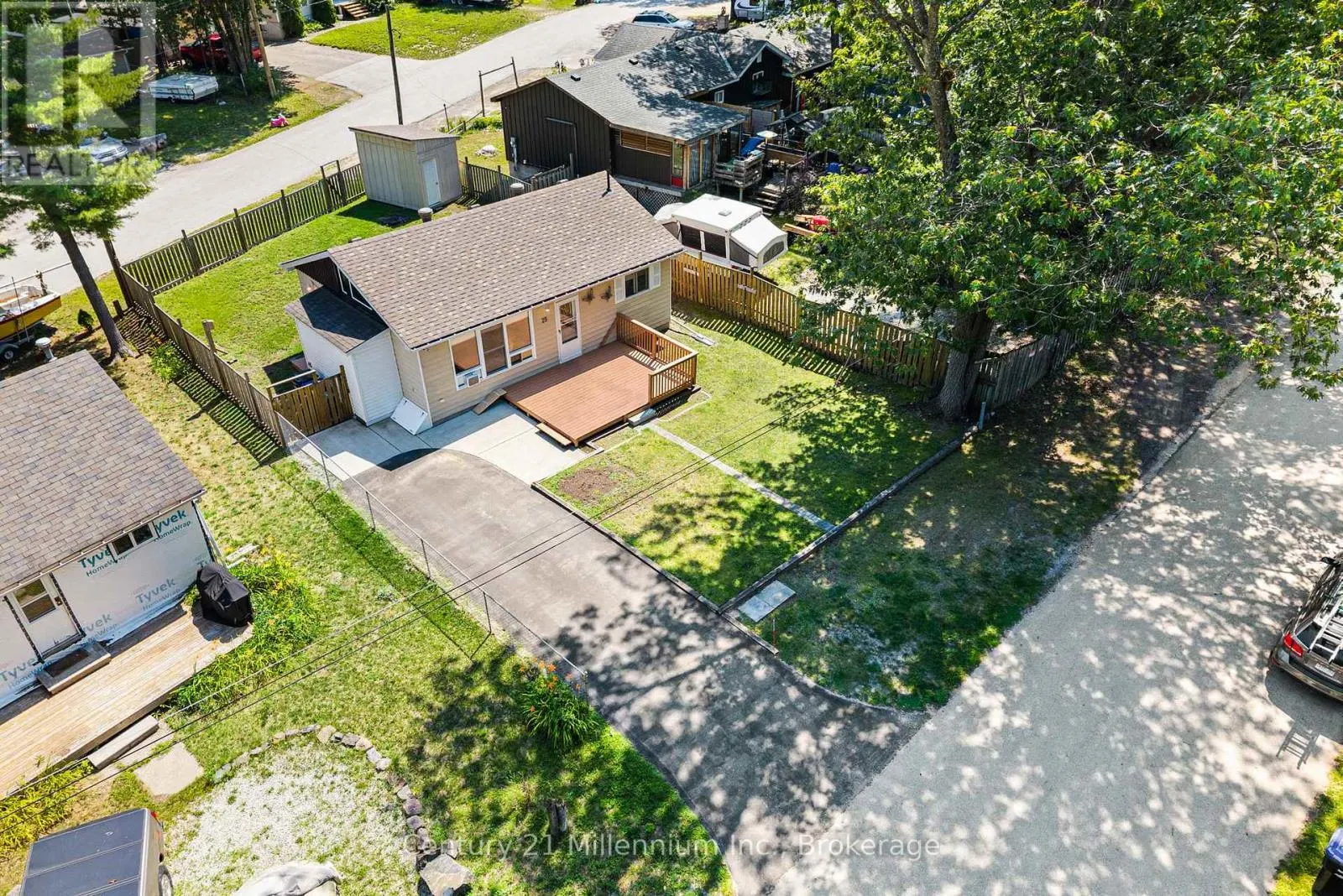 25 GLENDALE AVENUE
