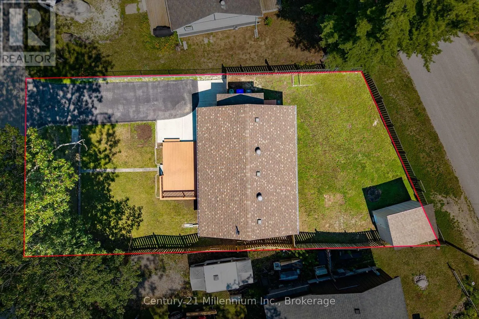 25 GLENDALE AVENUE