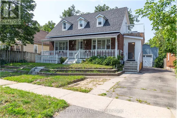 8 DUFFERIN STREET