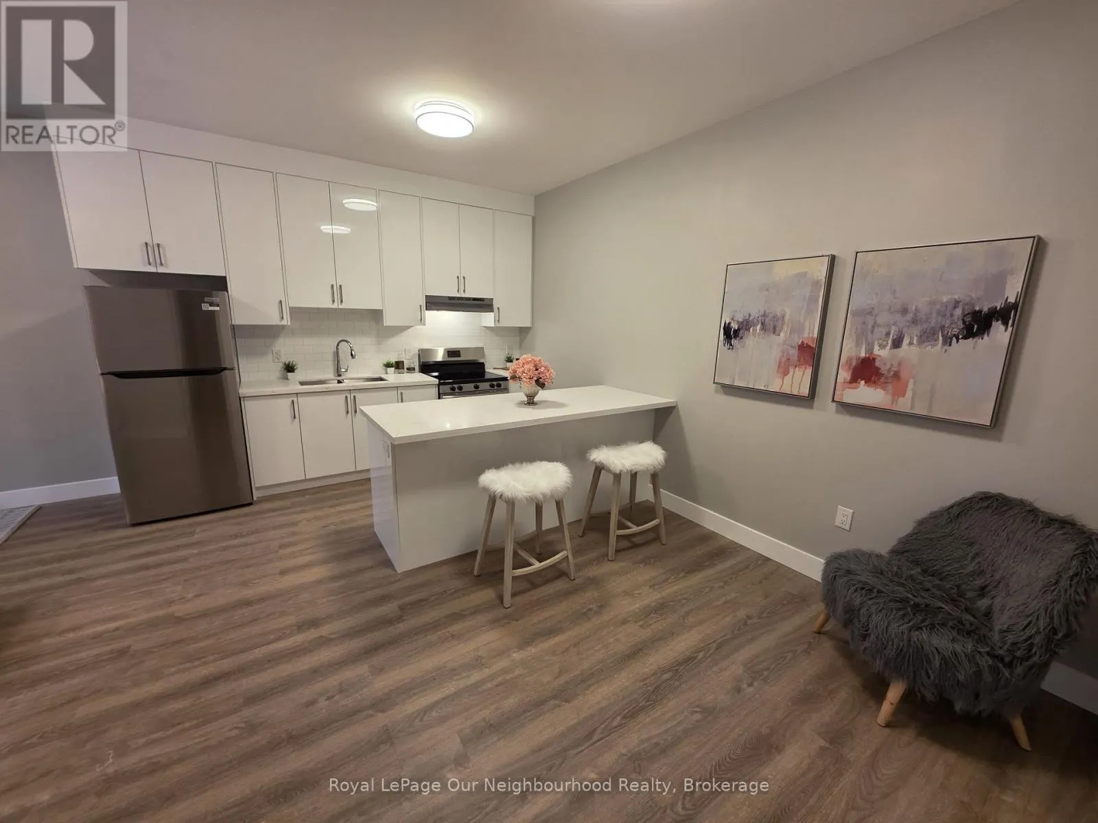 11 - 199 PINE STREET #11