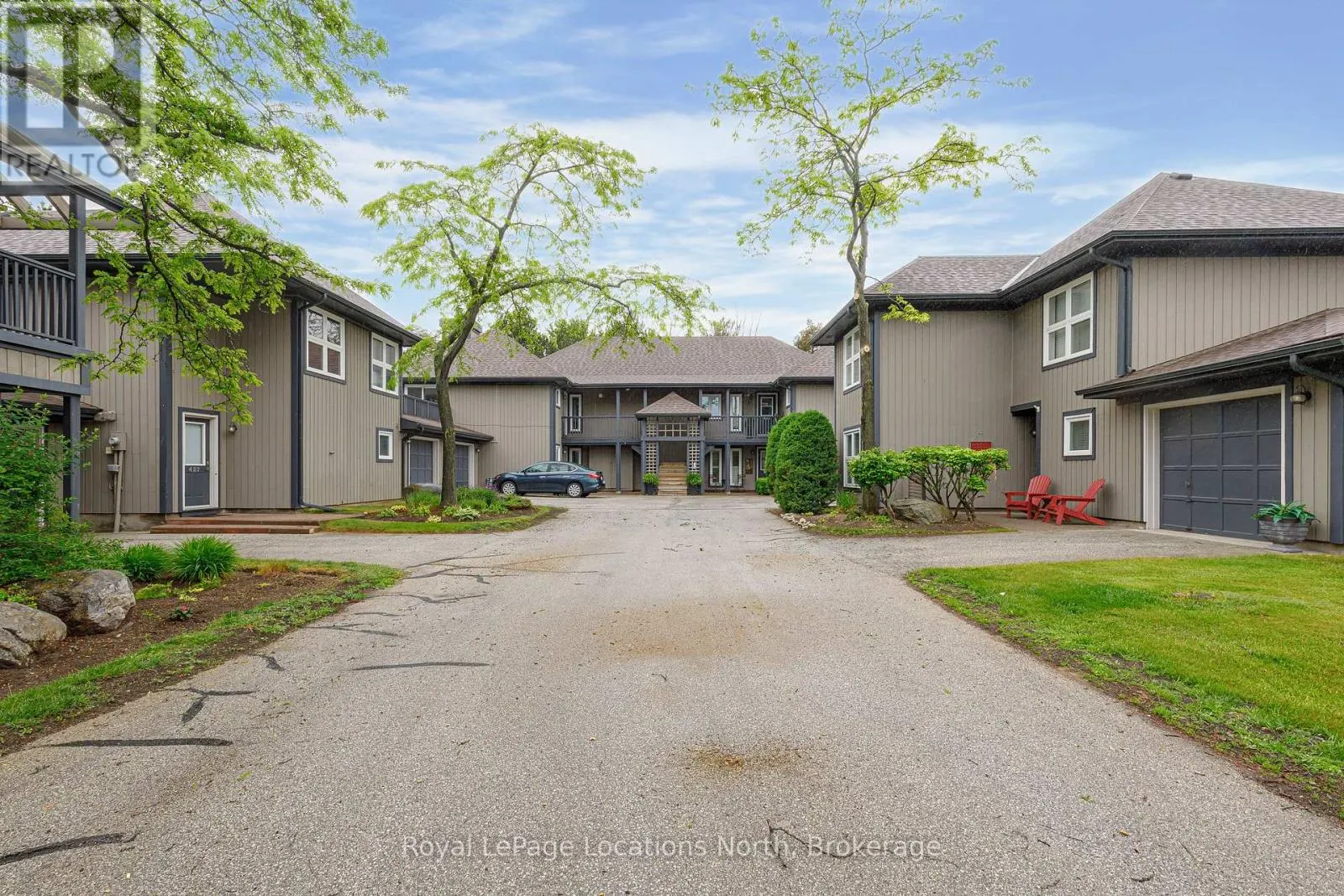 423 MARINERS WAY