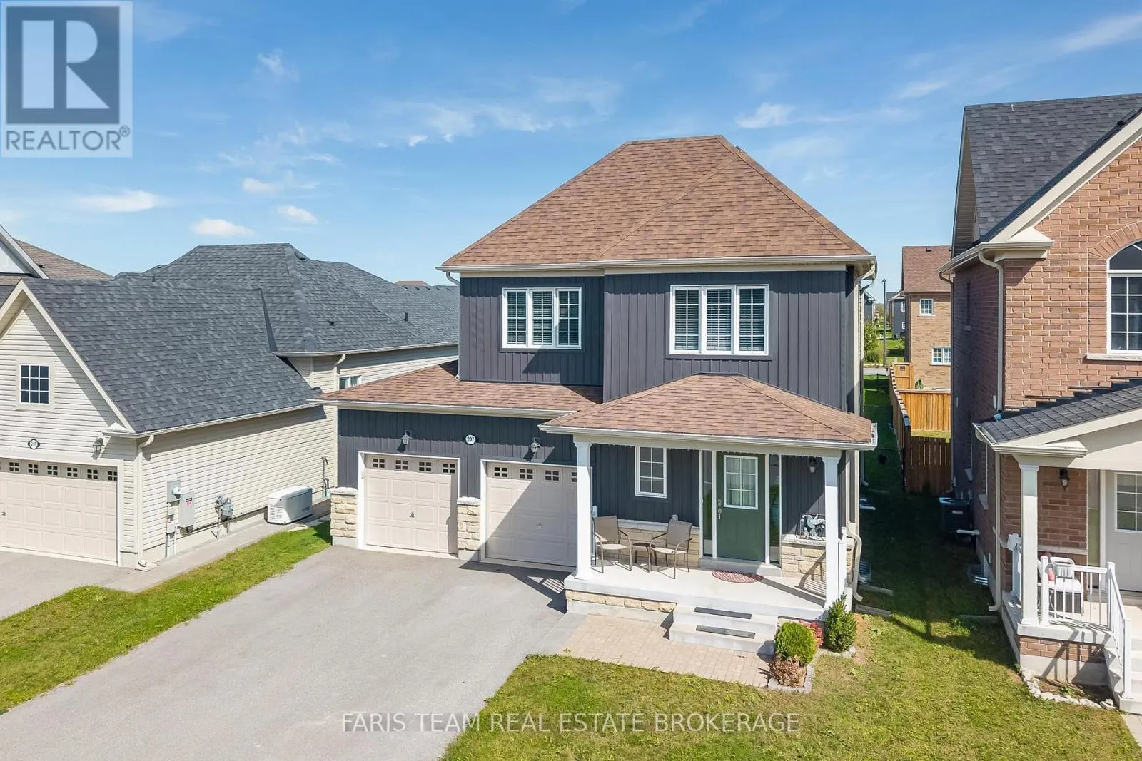 207 SPRINGFIELD CRESCENT