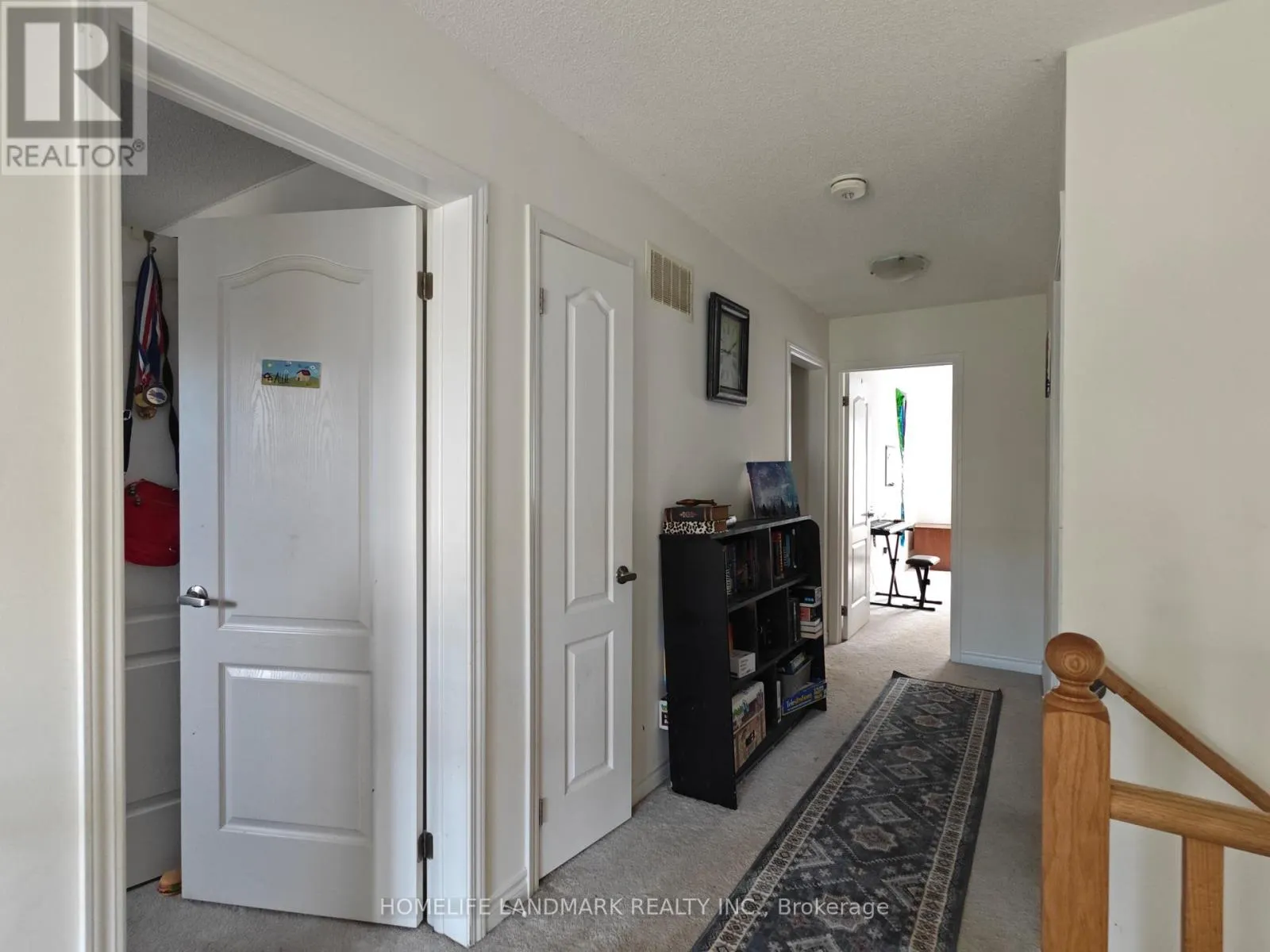 12 CATAMARAN DRIVE