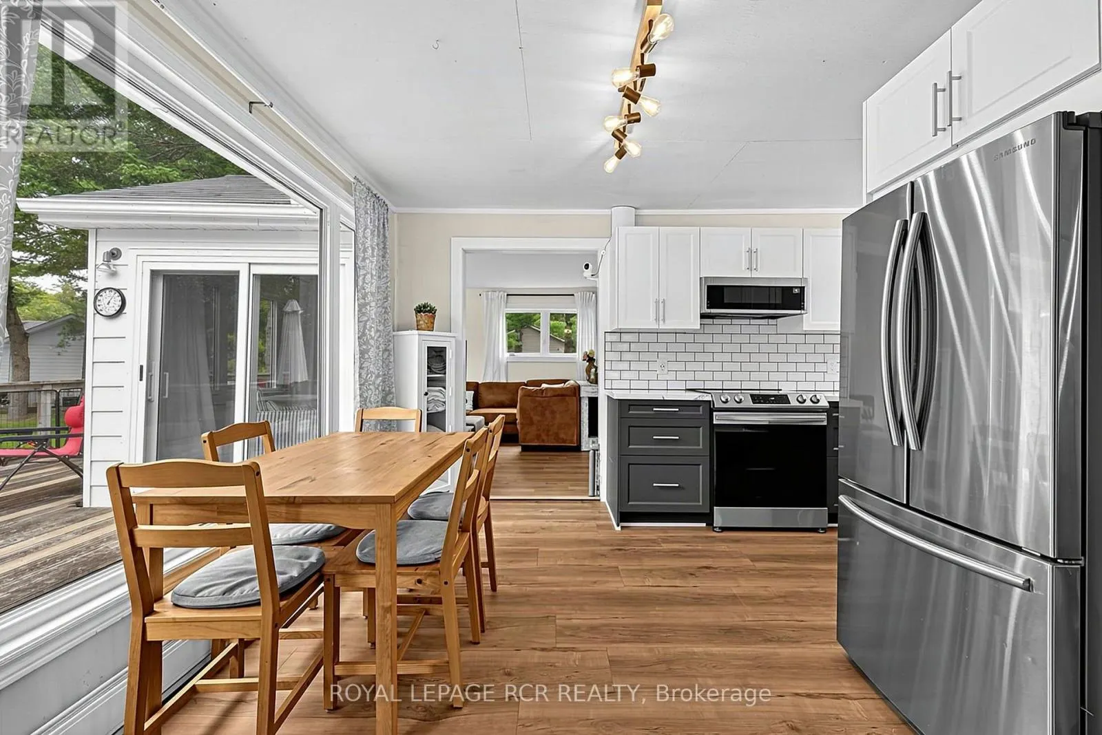 3004 MOYNES ROAD