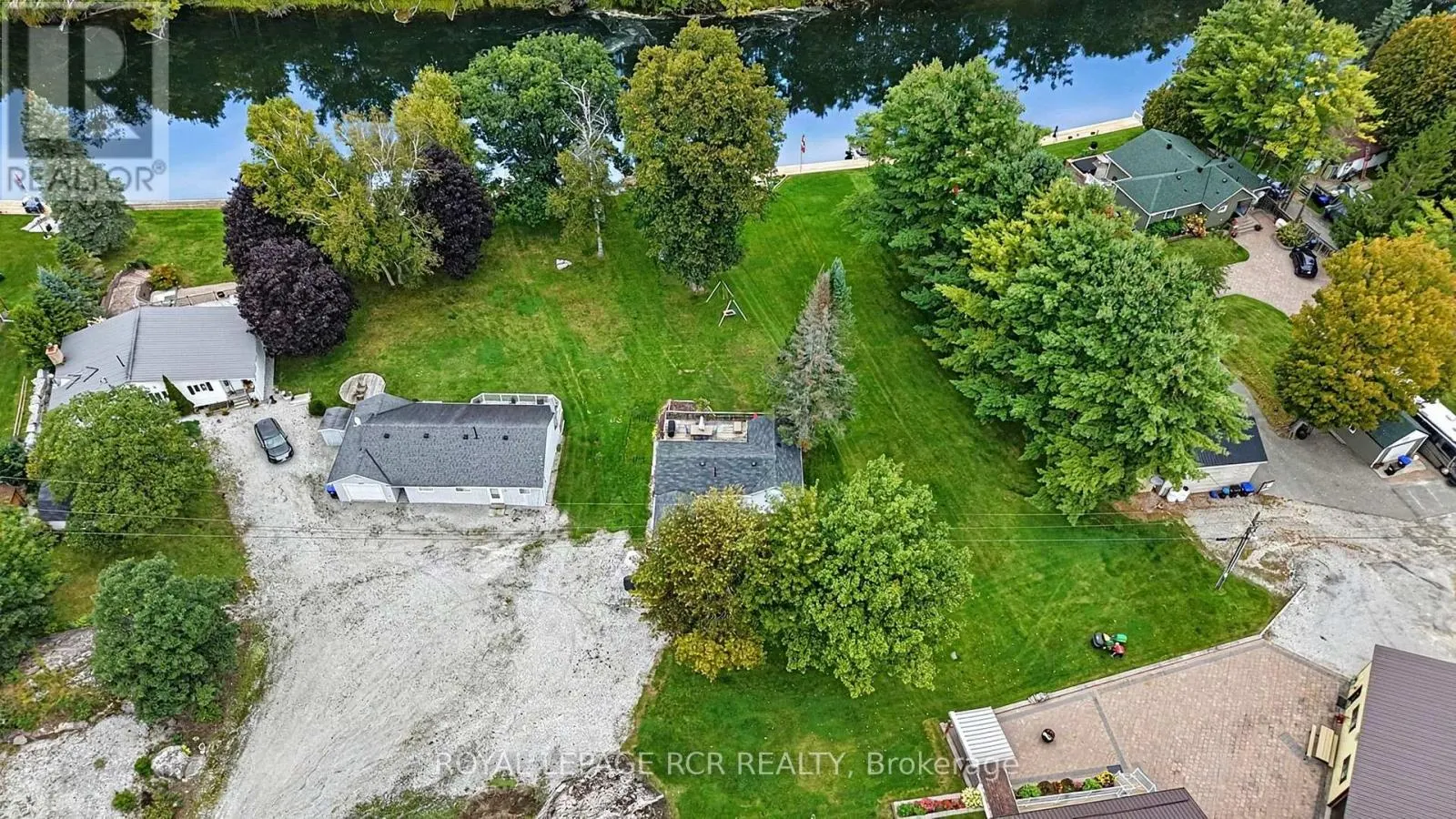 3004 MOYNES ROAD
