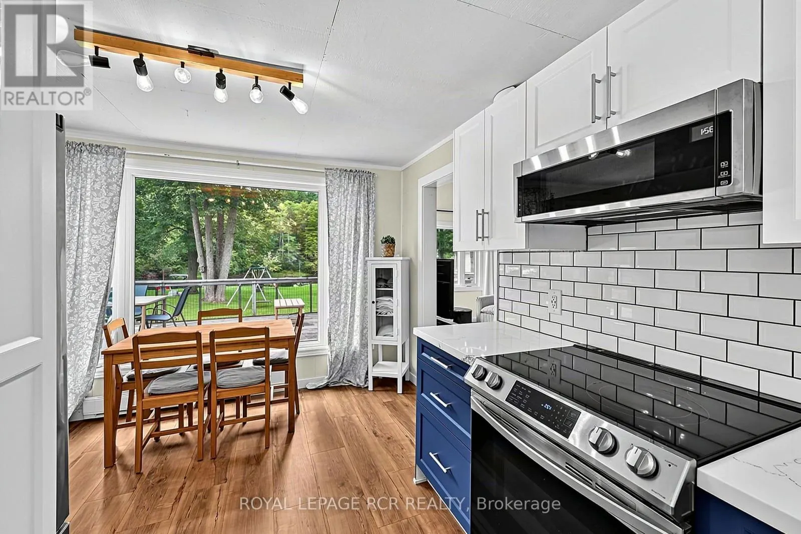 3004 MOYNES ROAD