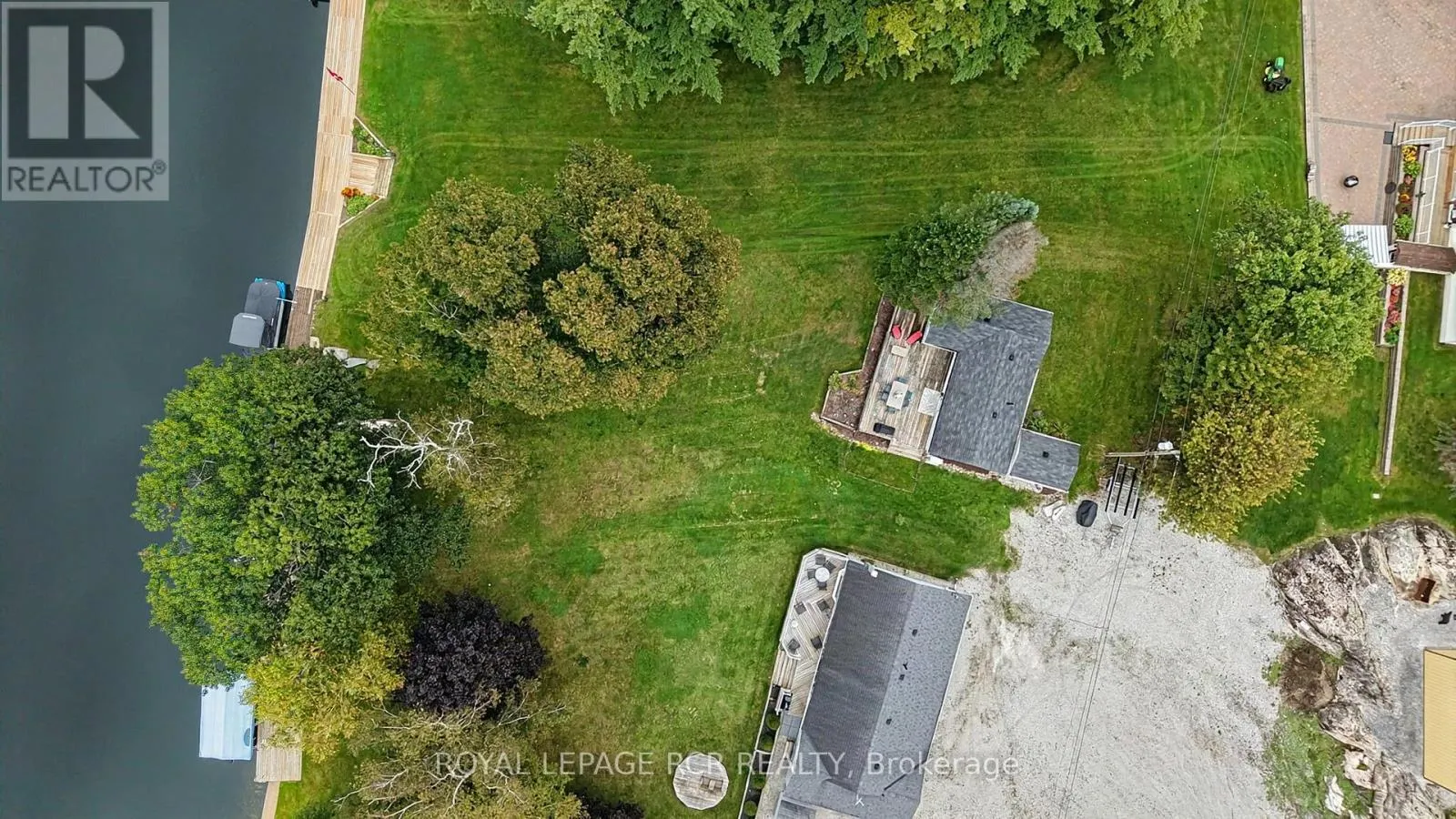 3004 MOYNES ROAD