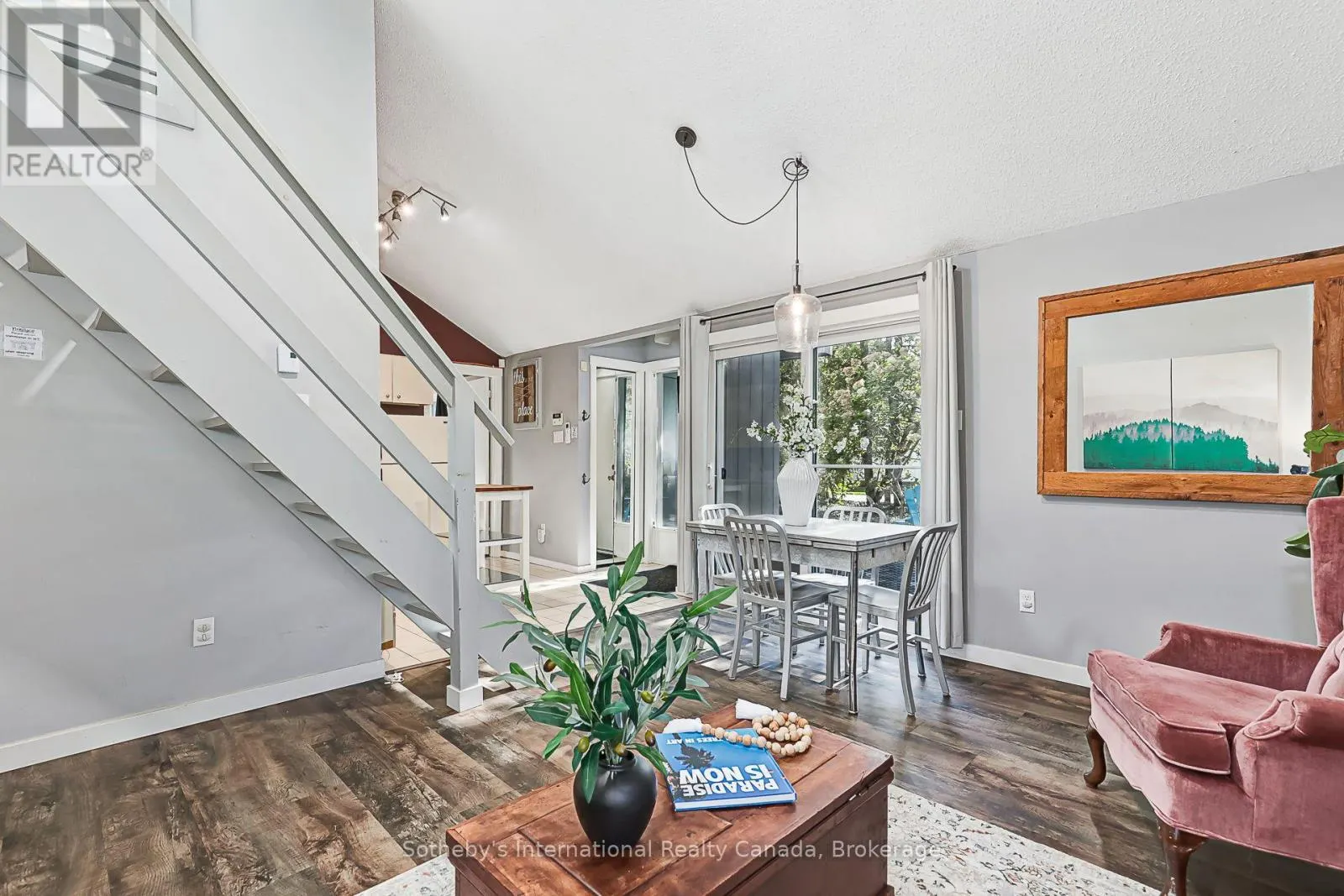 442 OXBOW CRESCENT