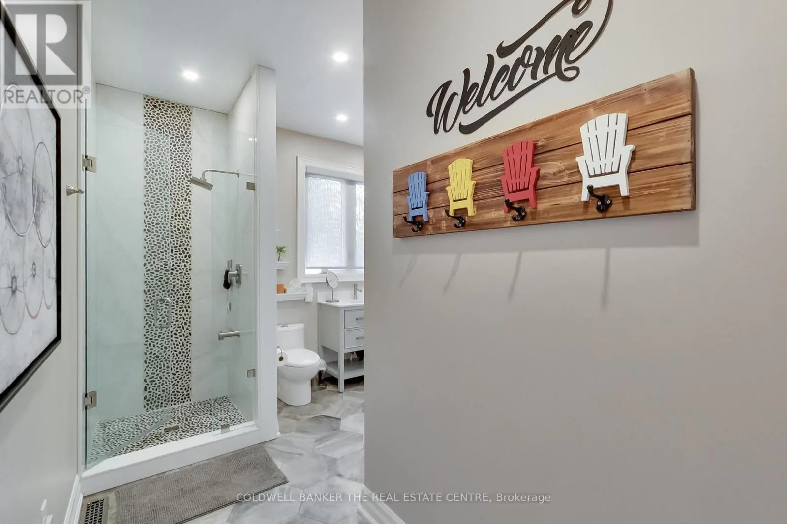 224 LAKESHORE ROAD E