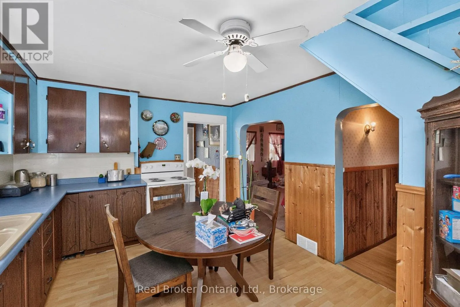 137 FOURTH STREET